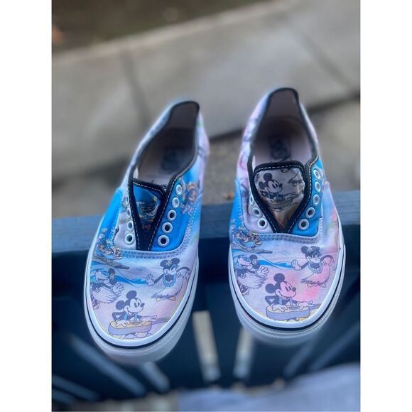 Vans Women’s Shoe Disney Mickey Mouse Minnie Goofy Hawaiian Aloha Sz 8.5 US - Picture 9 of 10
